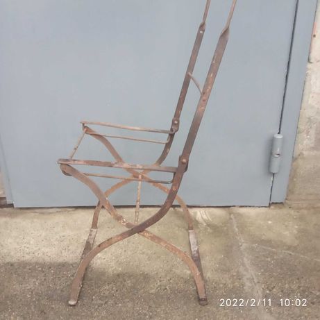 Продам металлический каркас немецкого стула