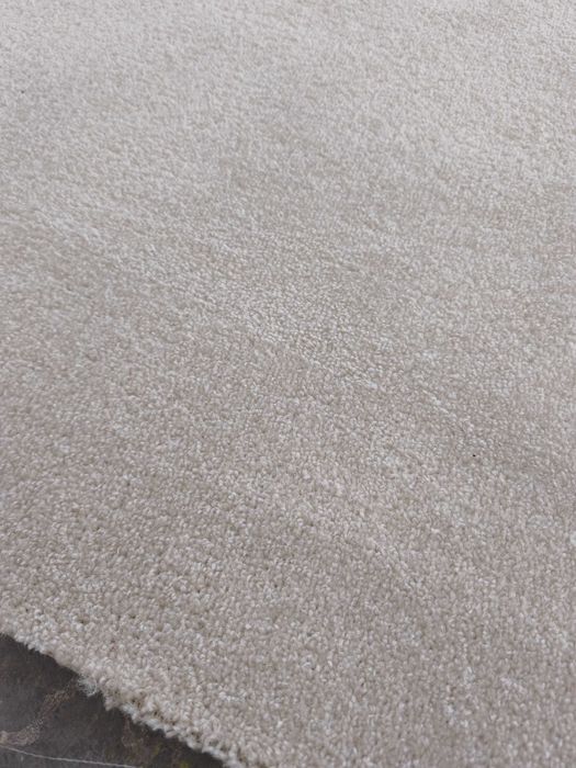 Wykładzina dywanowa dynastia biały