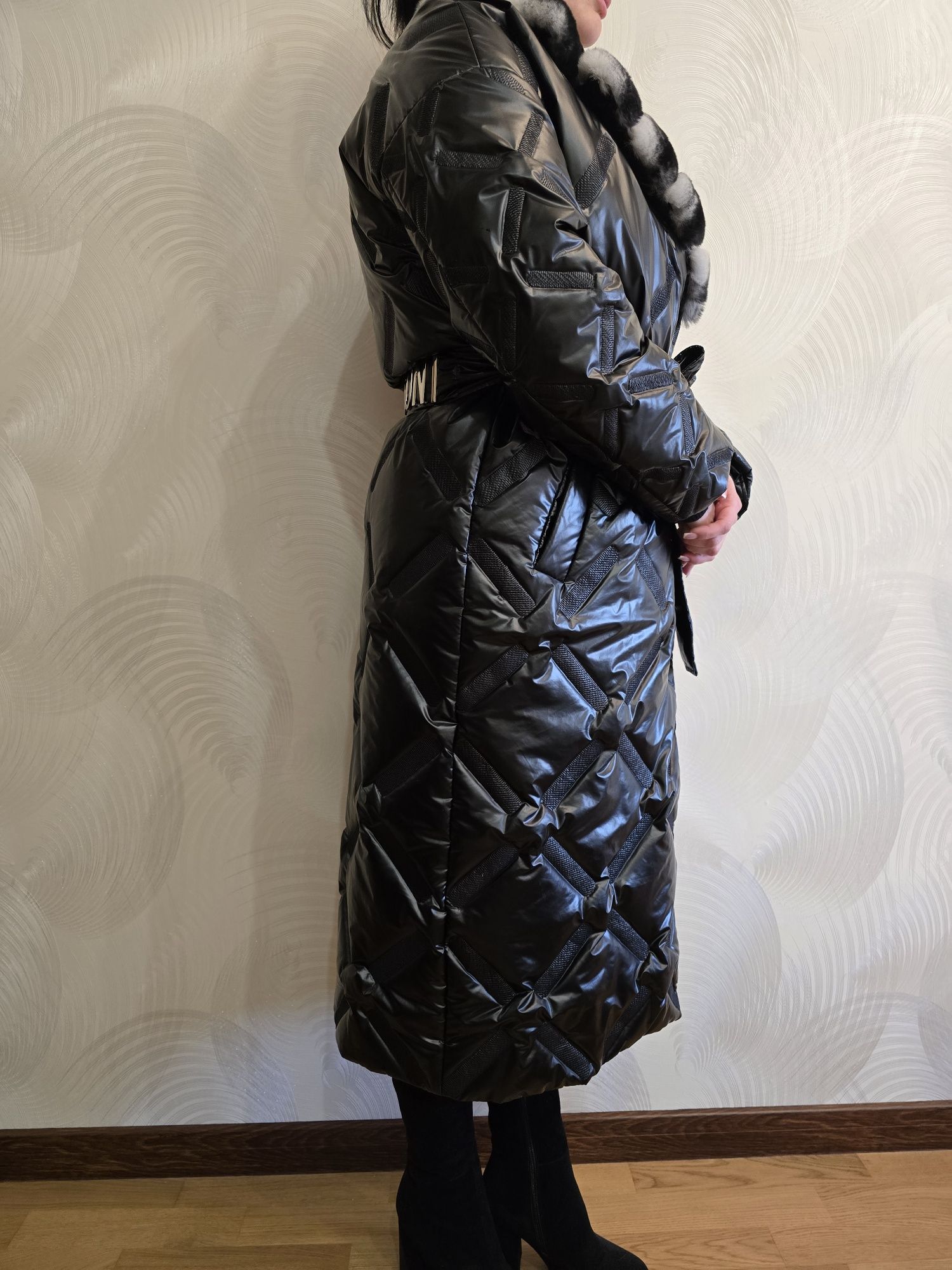 СРОЧНО продам женское пальто фирмы Bacconi