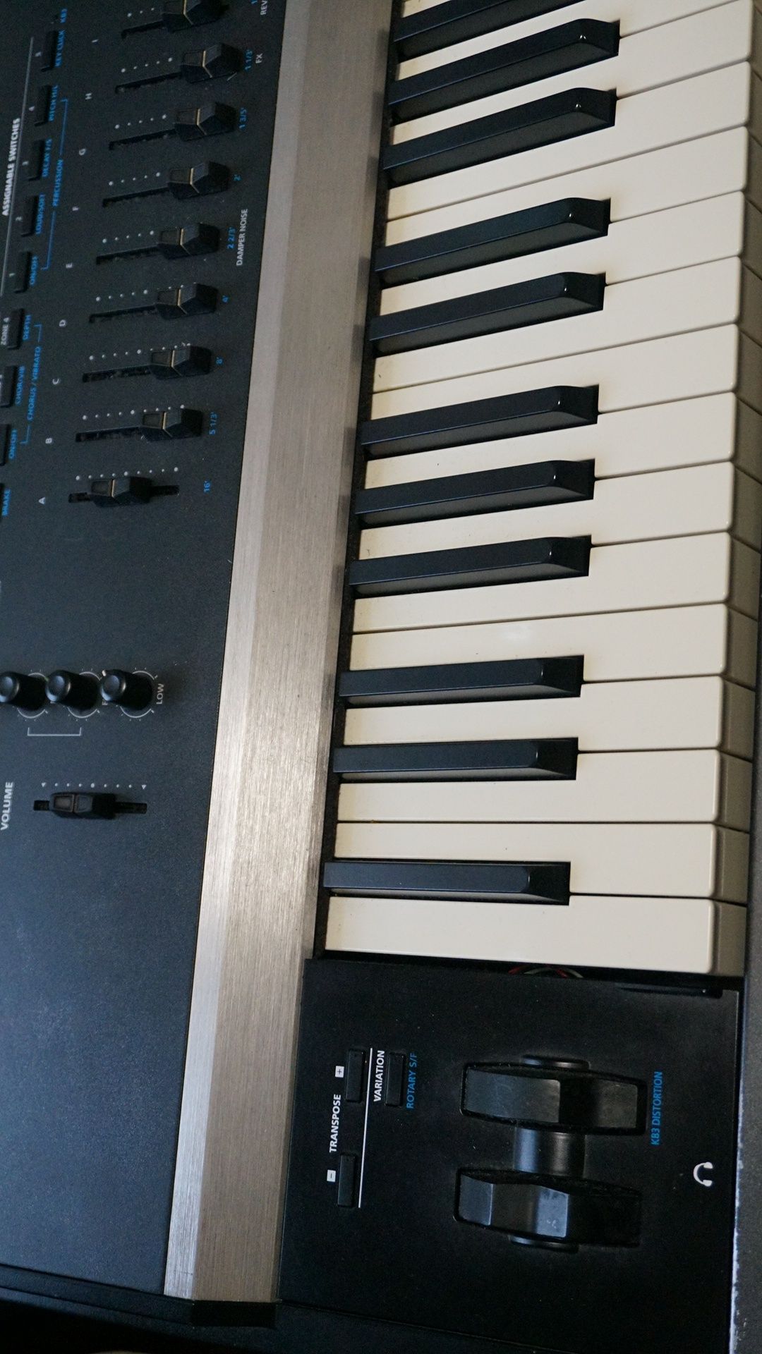 Kurzweil ARTIS+futerał. Używany. Bydgoszcz.