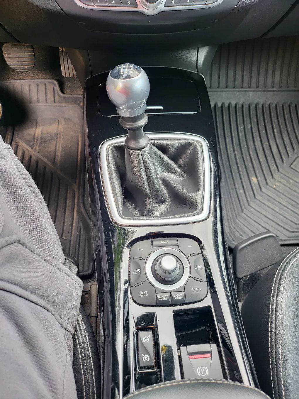 Renault Laguna Laguna III 2.0 Bose Edition (drugi właściciel)