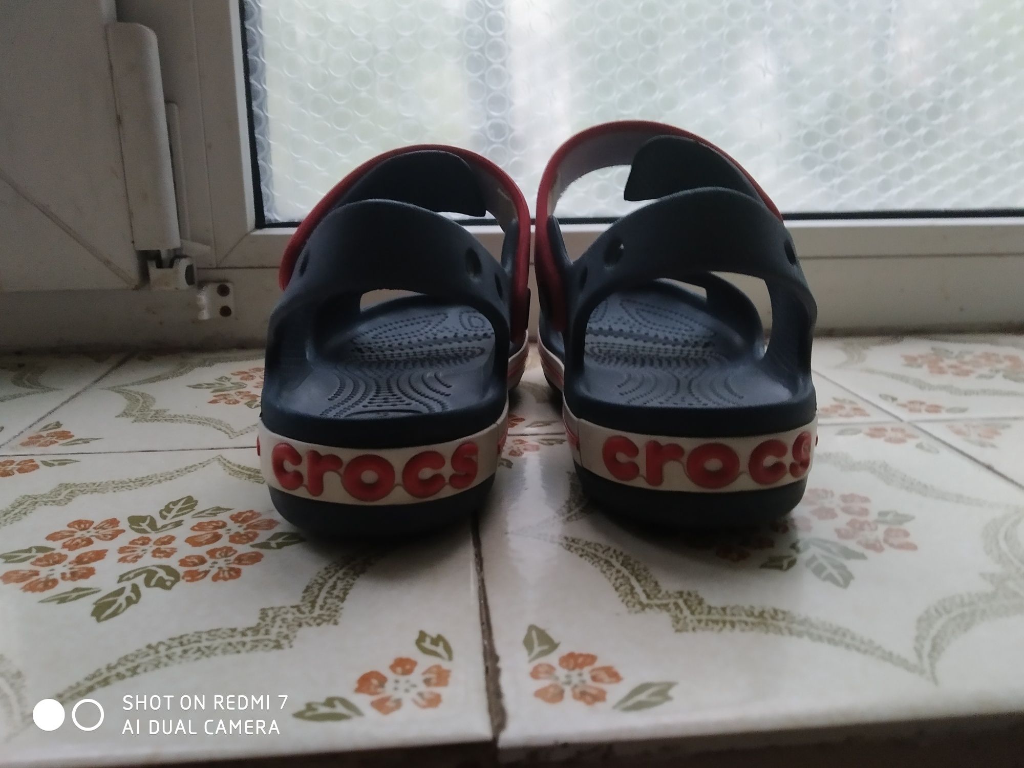 Детские сандали Crocs