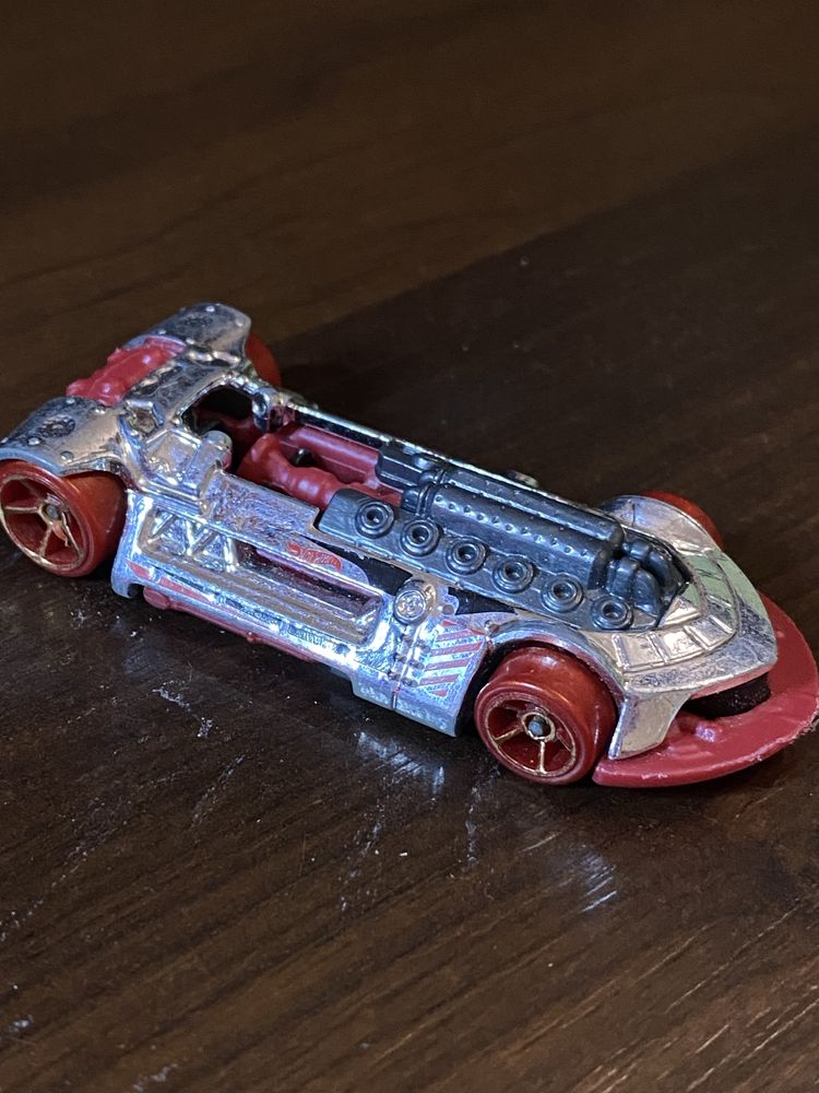 Машинки HotWheels