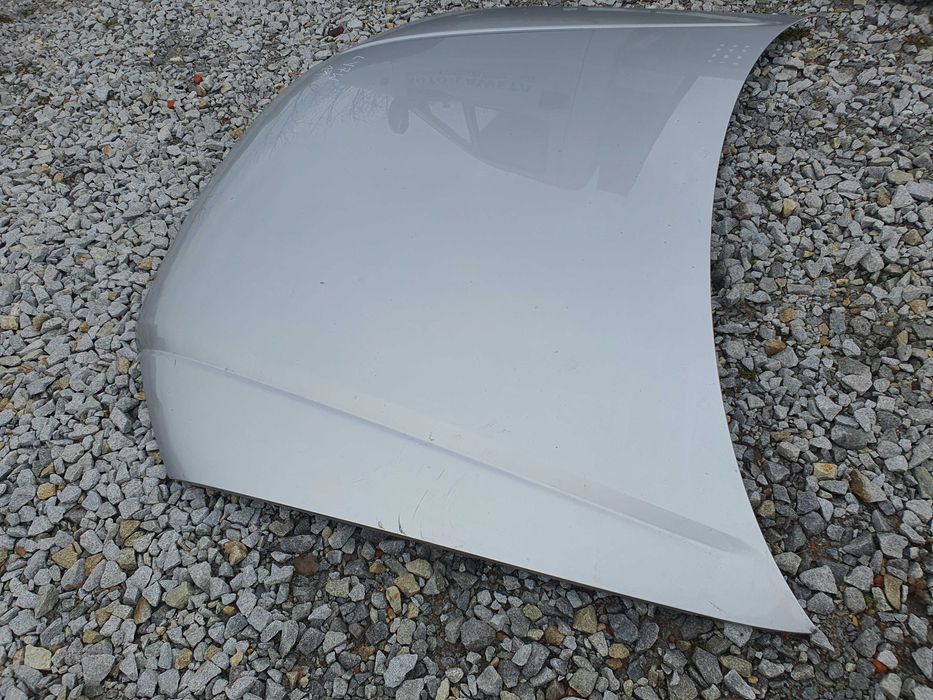 Audi A4 B7 maska przednia kolor srebrny LY7W 11 AL