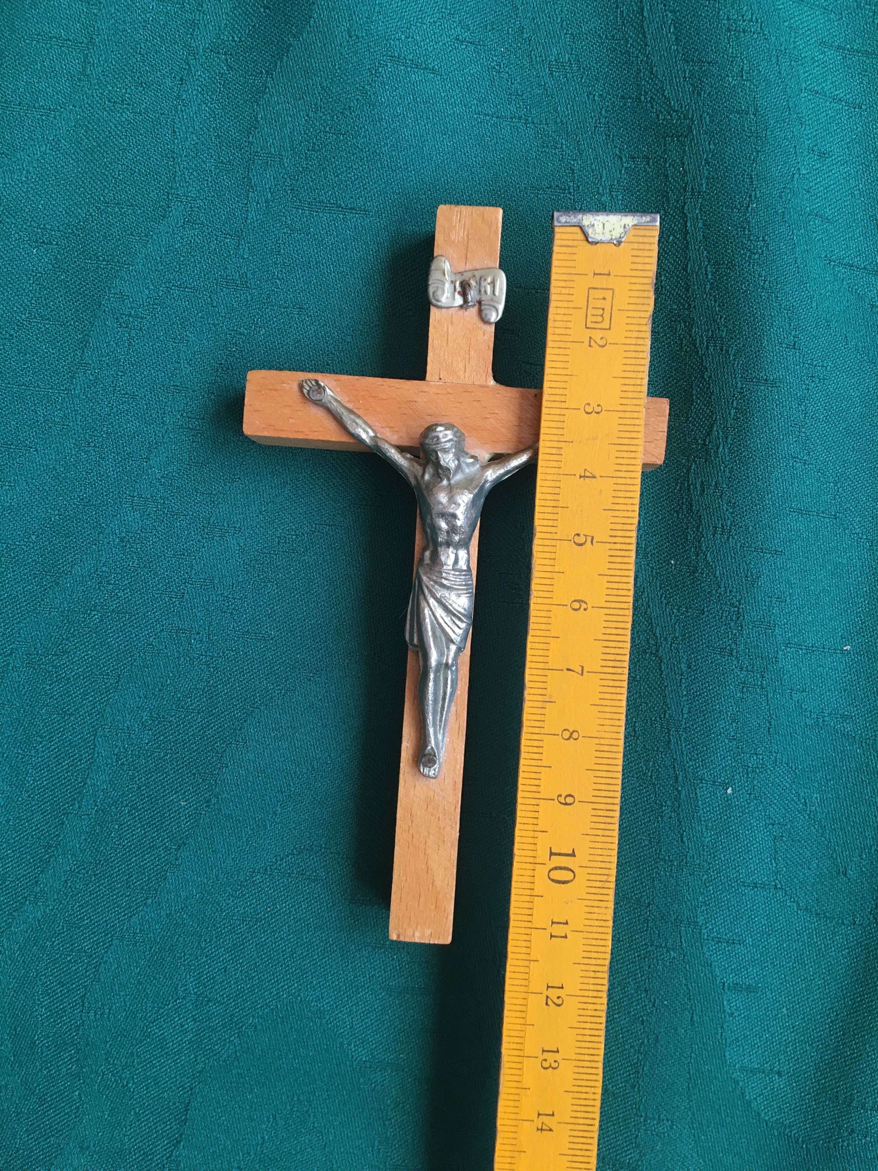 Krzyż ścienny, drewno, 11,5 cm