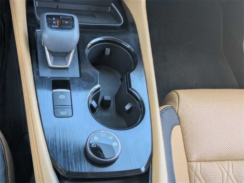 Nissan Rogue Platinum      2022