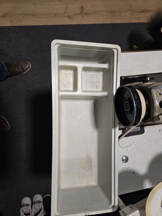 Maquina de costura Singer