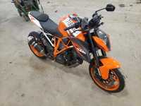 KTM 1290 Super Duke R 2015