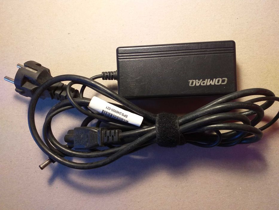 HP Compaq - Carregador