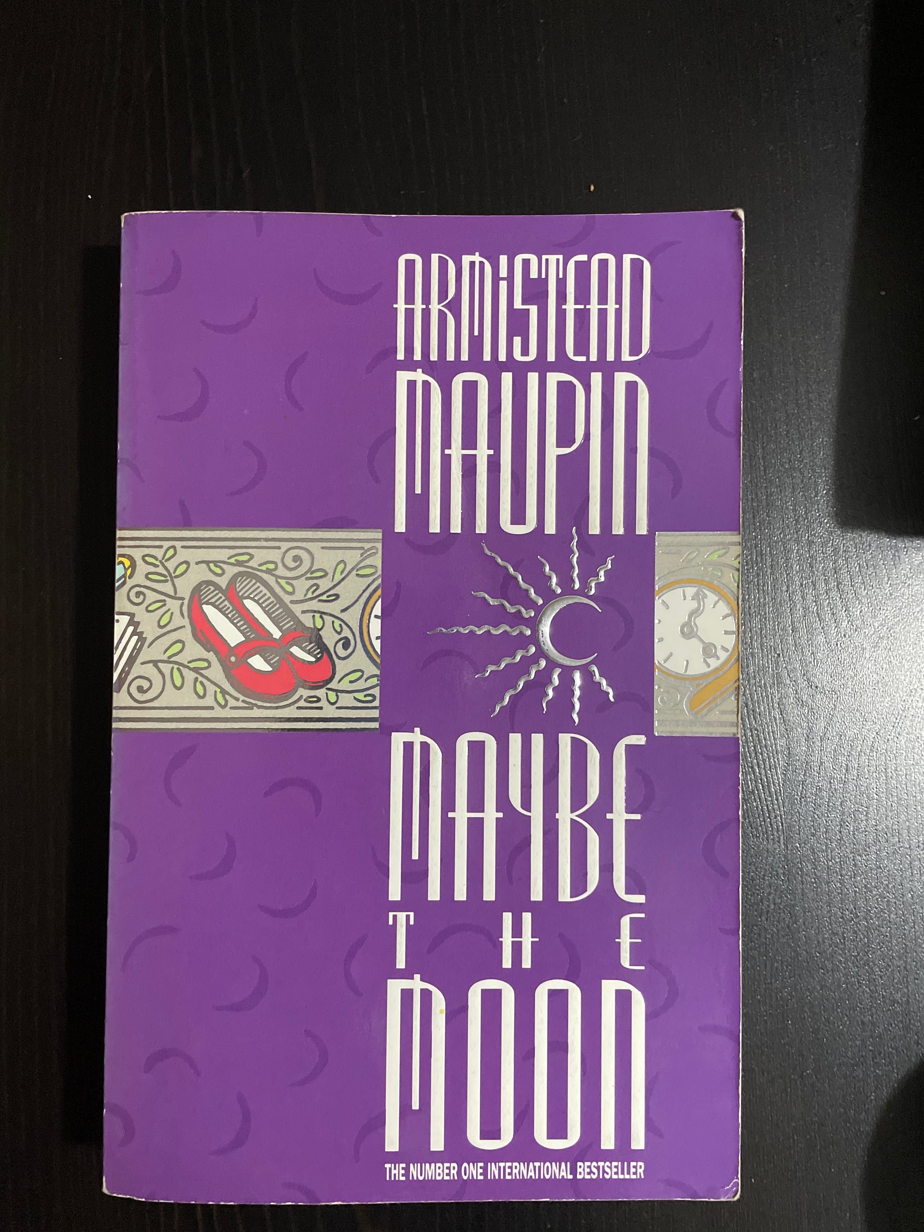 Colecção de livros de Armistead Maupin