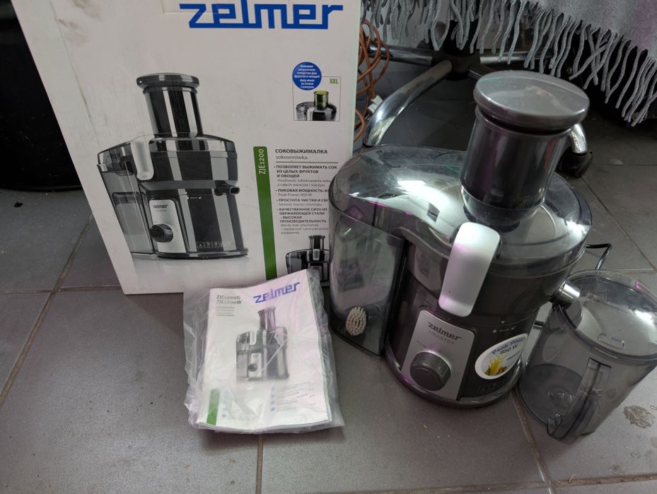 Sokowirówka Zelmer JE1200