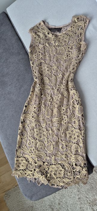 Сукня нарядна мереживна