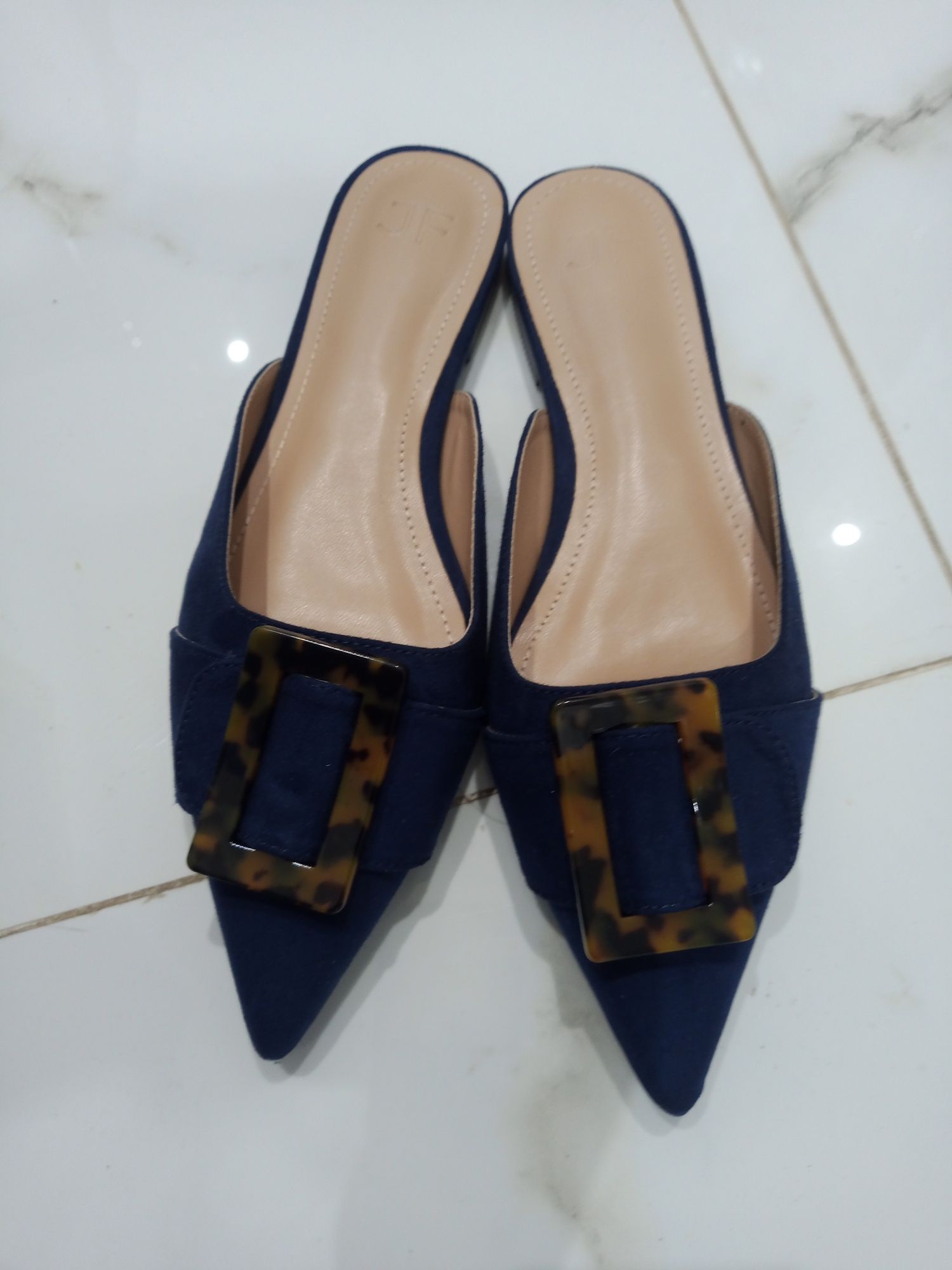 Buty JustFab rozmiar 38.5