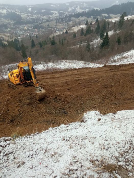 Велика земельна ділянка 1.77 га з панорамним видом у Славське!