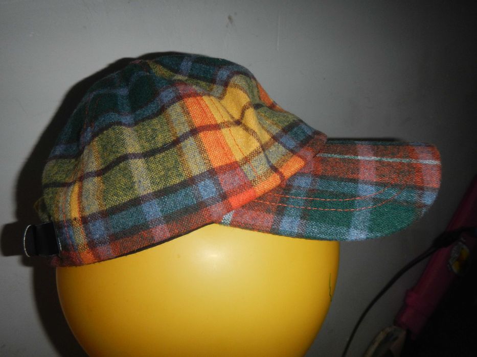 Flanelowa czapeczka z daszkiem zimowa welniana FINSHLEY HARDING uk