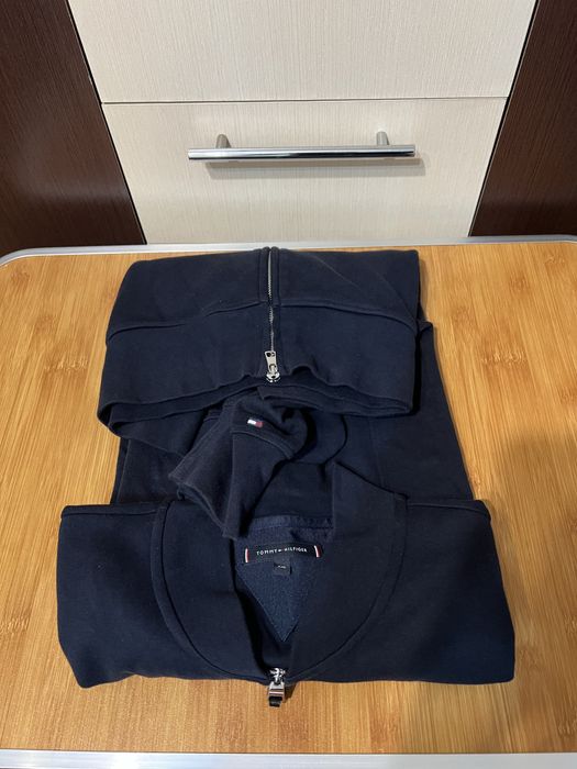 Чоловічий бомбер Tommy Hilfiger