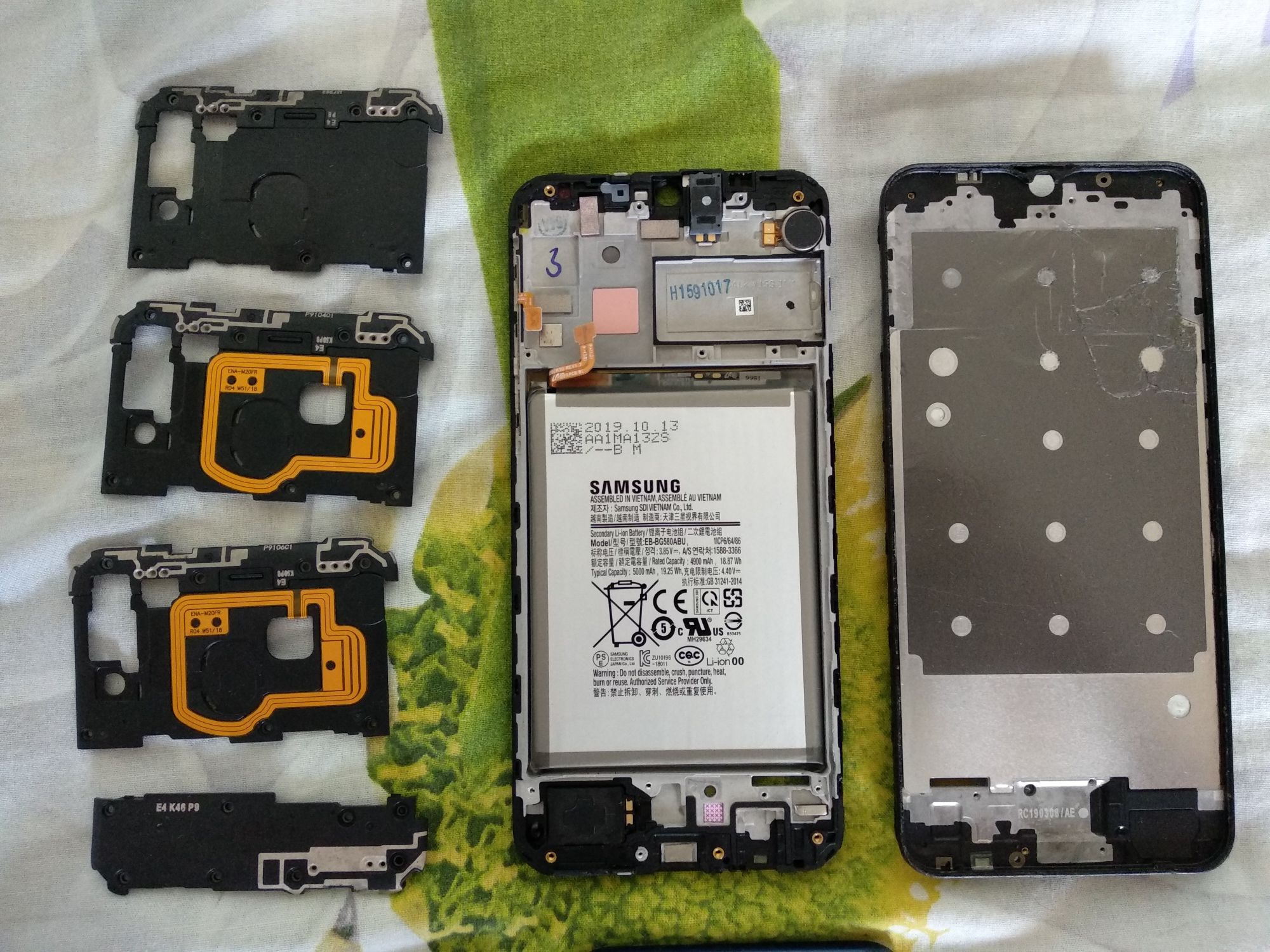 Samsung galaxy М20 Оригінал Бу