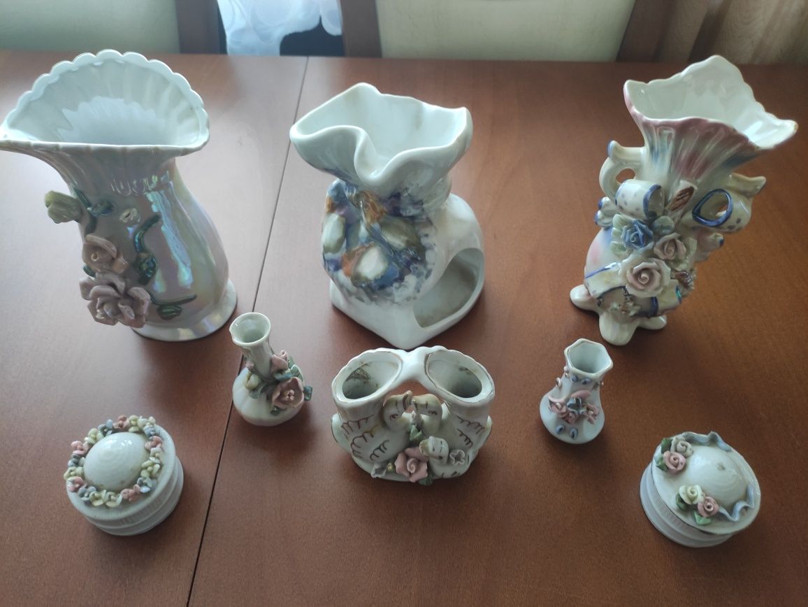 Wazoniki chińskie z porcelany
