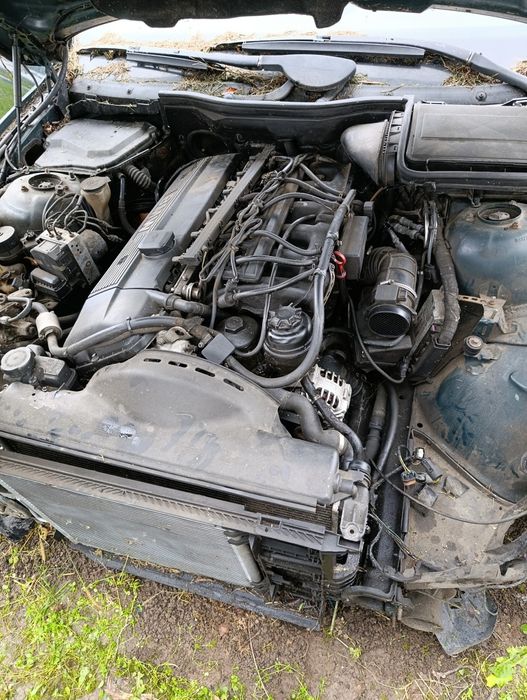 BMW E39 E46 m52b25tu  - silnik słupek