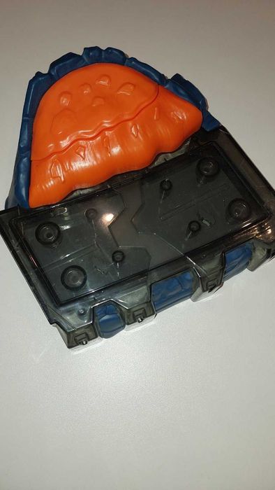 Детали запчасти от Screechers Wild Дикие Скричеры Огненный Дракон