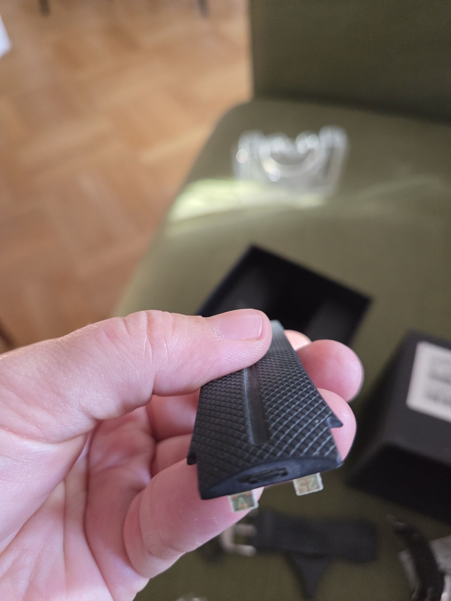Smartwatch zegarek elektroniczny LG Urbane srebrno-czarny męski