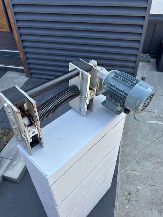 Червʼячний мотор-Редуктор