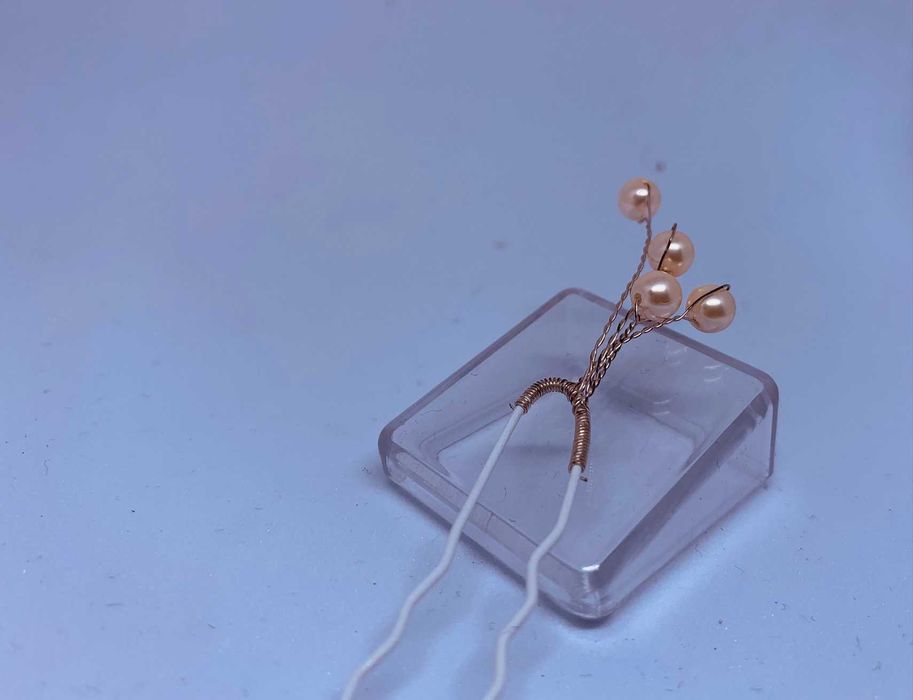 kokówka ozdobna łososiowe perełki miedziane druciki ślubna delikatna