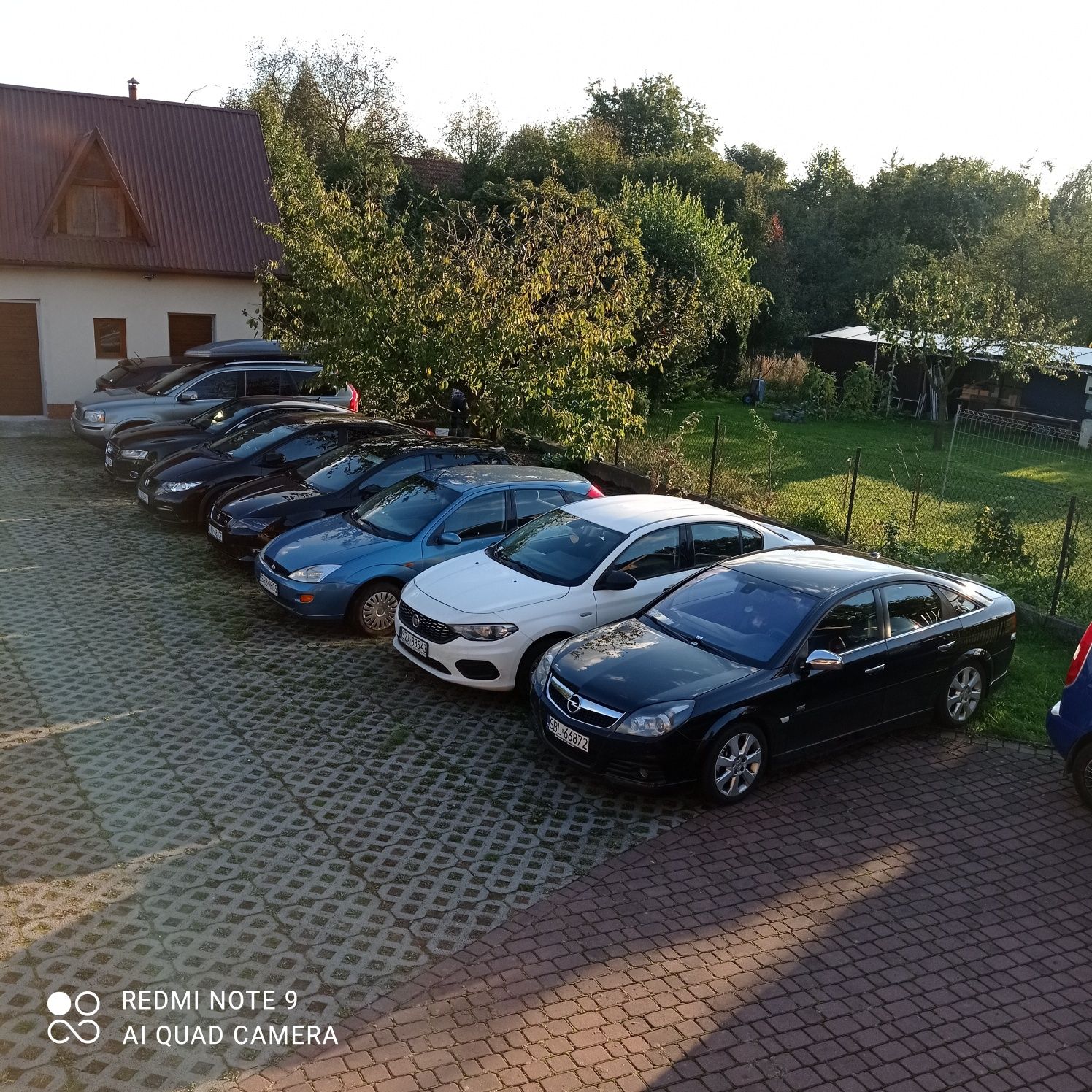 PARKING LOTNISKO Balice. Bezpieczny na prywatnej posesji