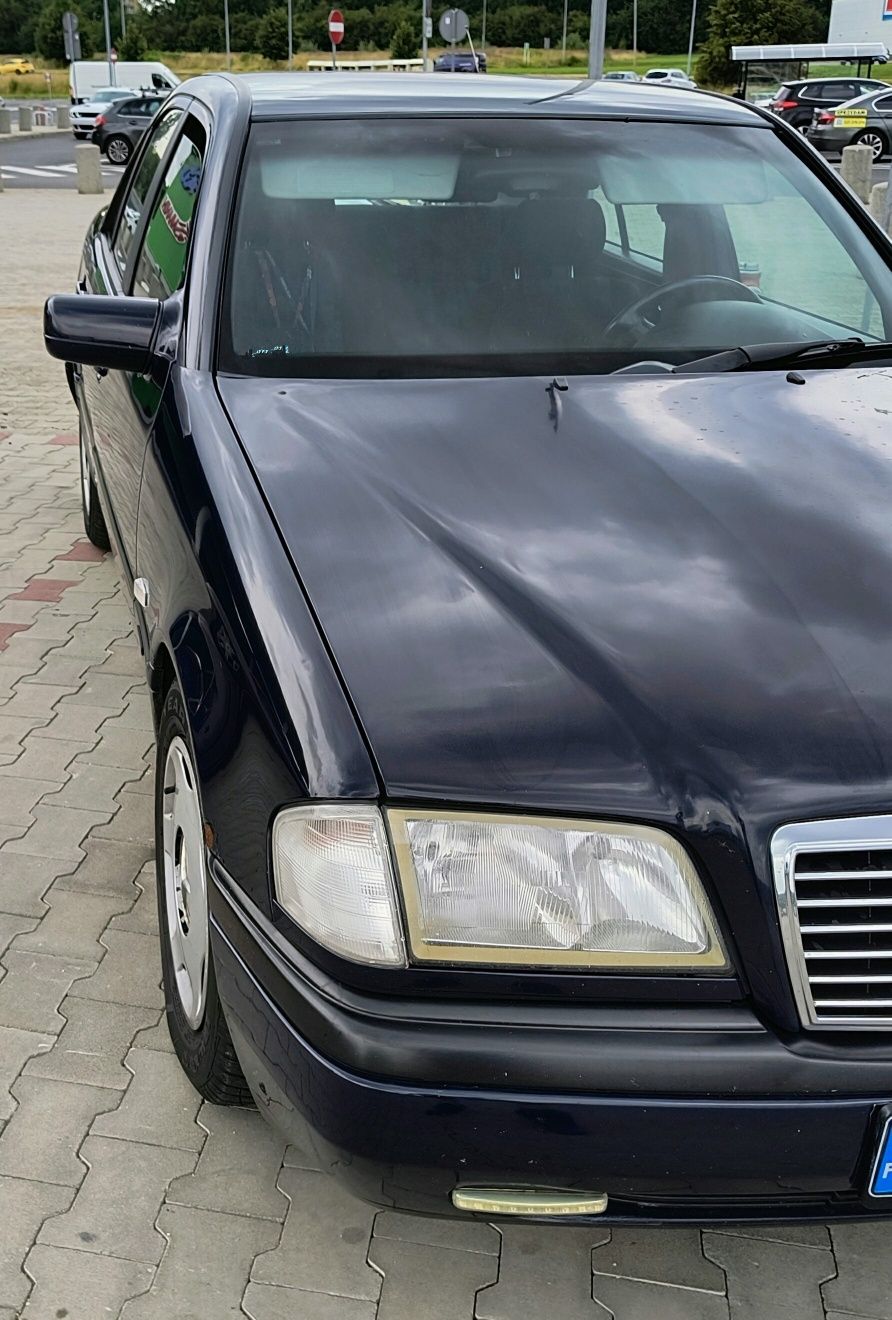 Mercedes Benz C klasa 2500 TD - automat