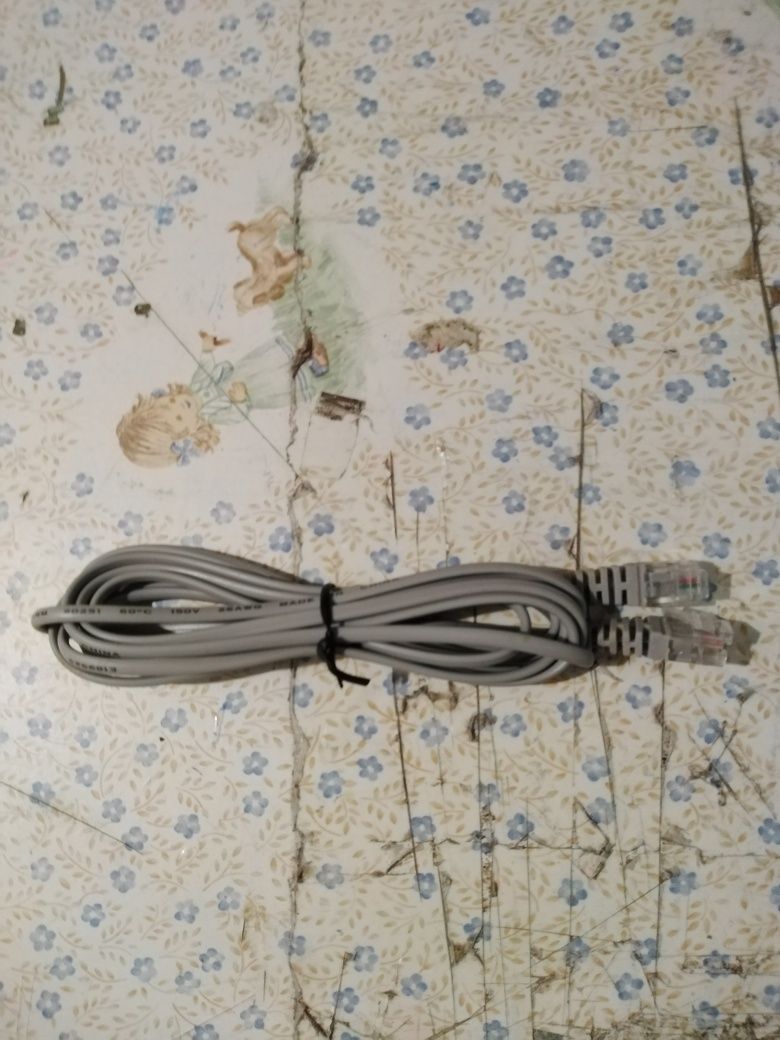 Vendo cabo de novo para telefone bom estado