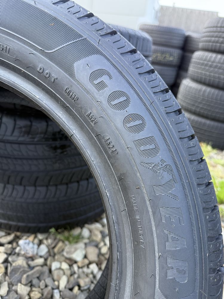 215 60r17c Goodyear шини нові літні 24рік