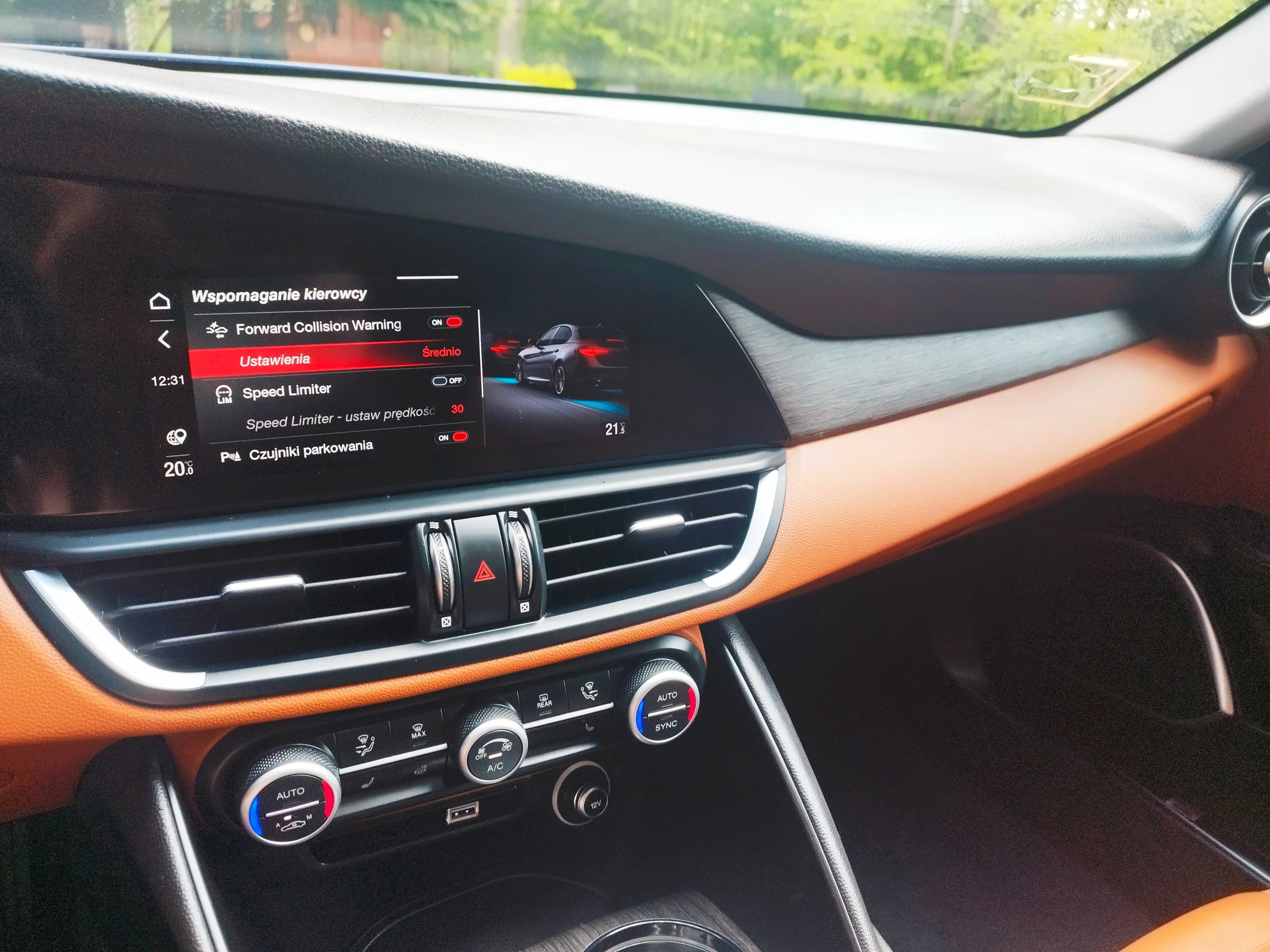 Alfa Romeo Giulia TI  280 KM, 4x4, 9500km. Okazja! Zamiana!