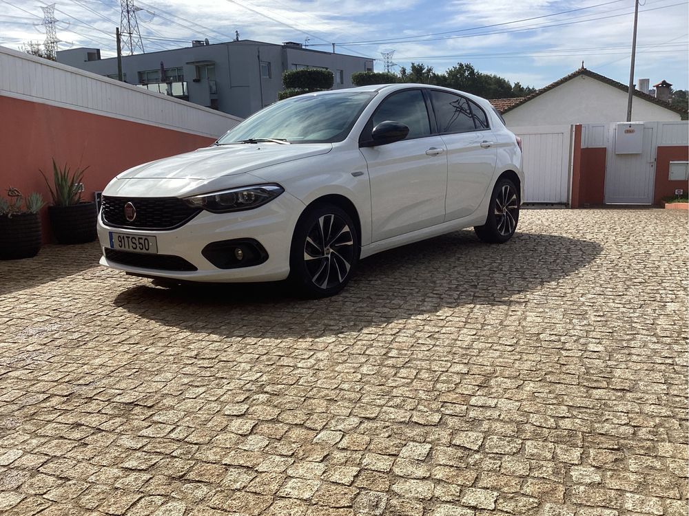 Fiat Tipo // 97.000km // 1.6 S-Design // 2017