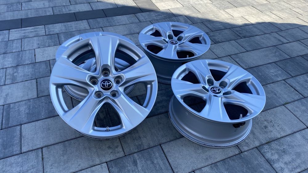 Felgi aluminiowe Toyota RAV4 V gen 5x114,3 17 cali czujniki TPMS
