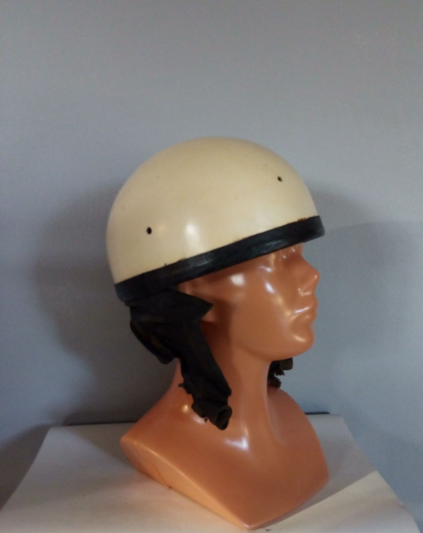 Kask orzeszek PRL stary kolekcjonerski NITRON rozmiar 59 / NR 45