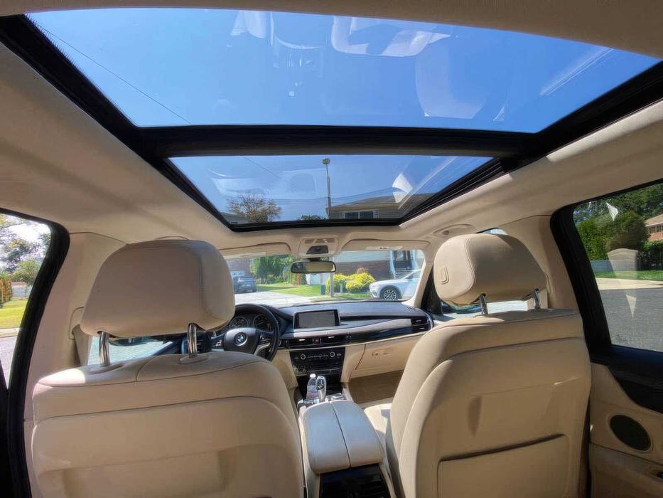 BMW X5 xDrive35i      2014