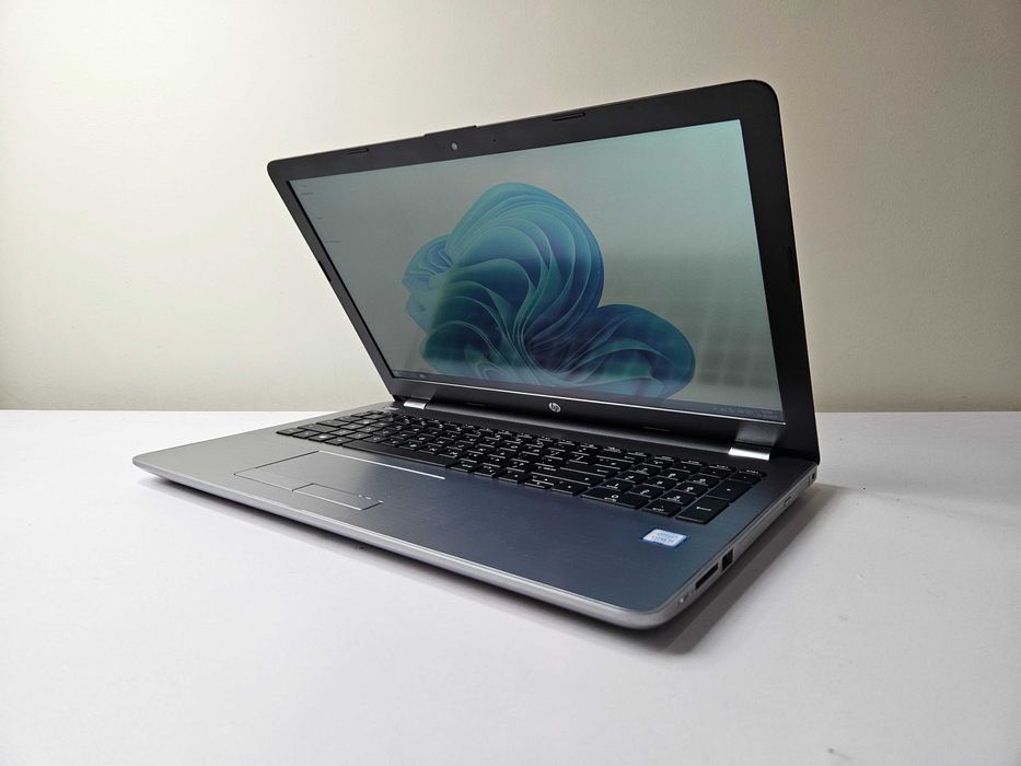 Laptop GAMINGOWY HP 15' 4K I5 i7 8x3.10/KARTA GRAFICZ 4GB/16GB RAM/ssd