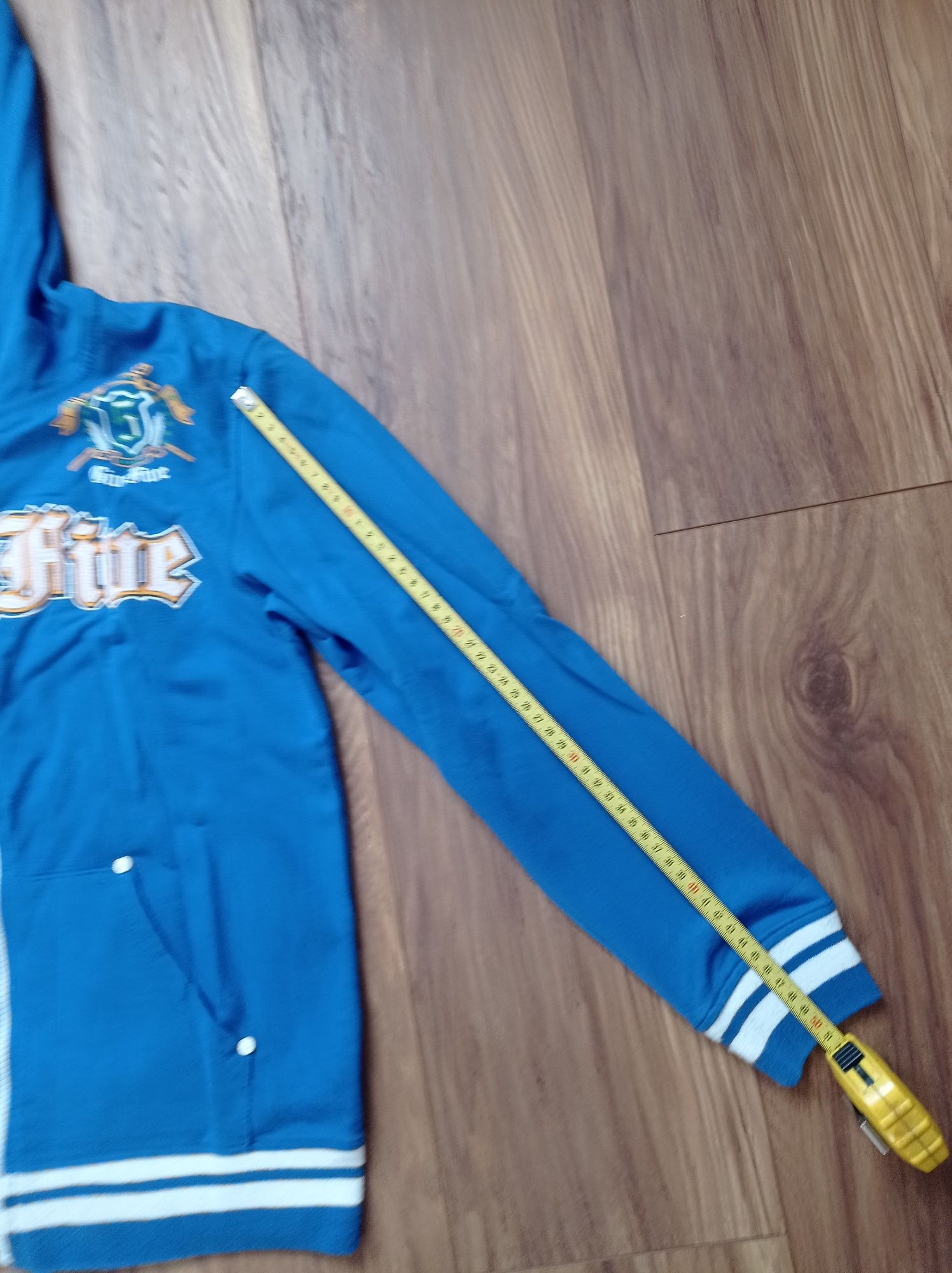 Bluza z kapturem na zamek