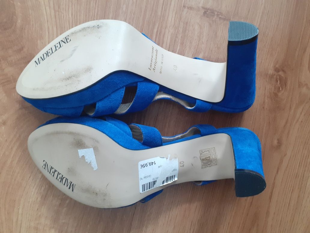 Sandały Madeleine chabrowe skóra tanio