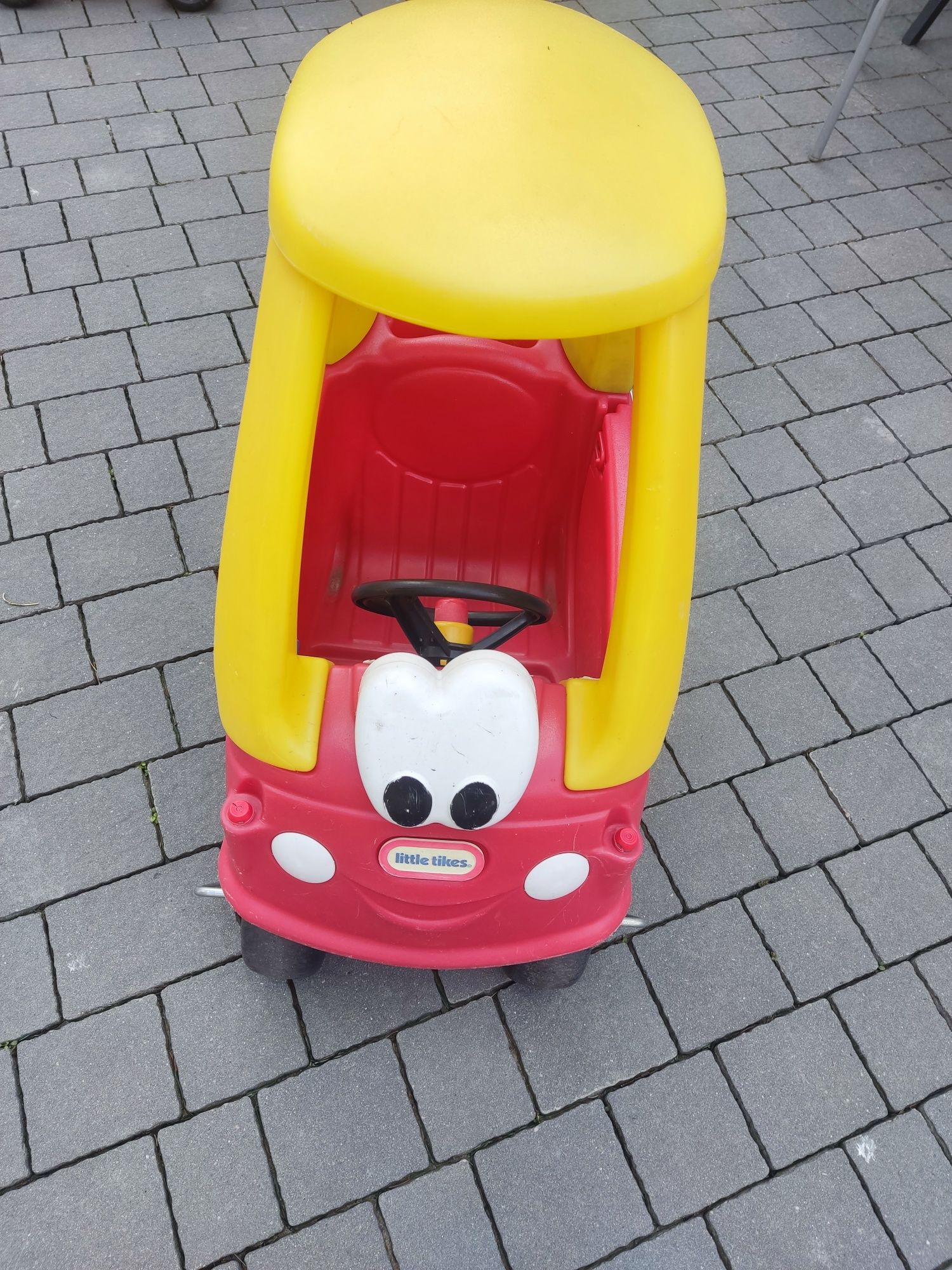Samochodzik jeździk little tikes