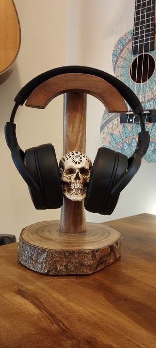 Suporte para auscultadores em madeira