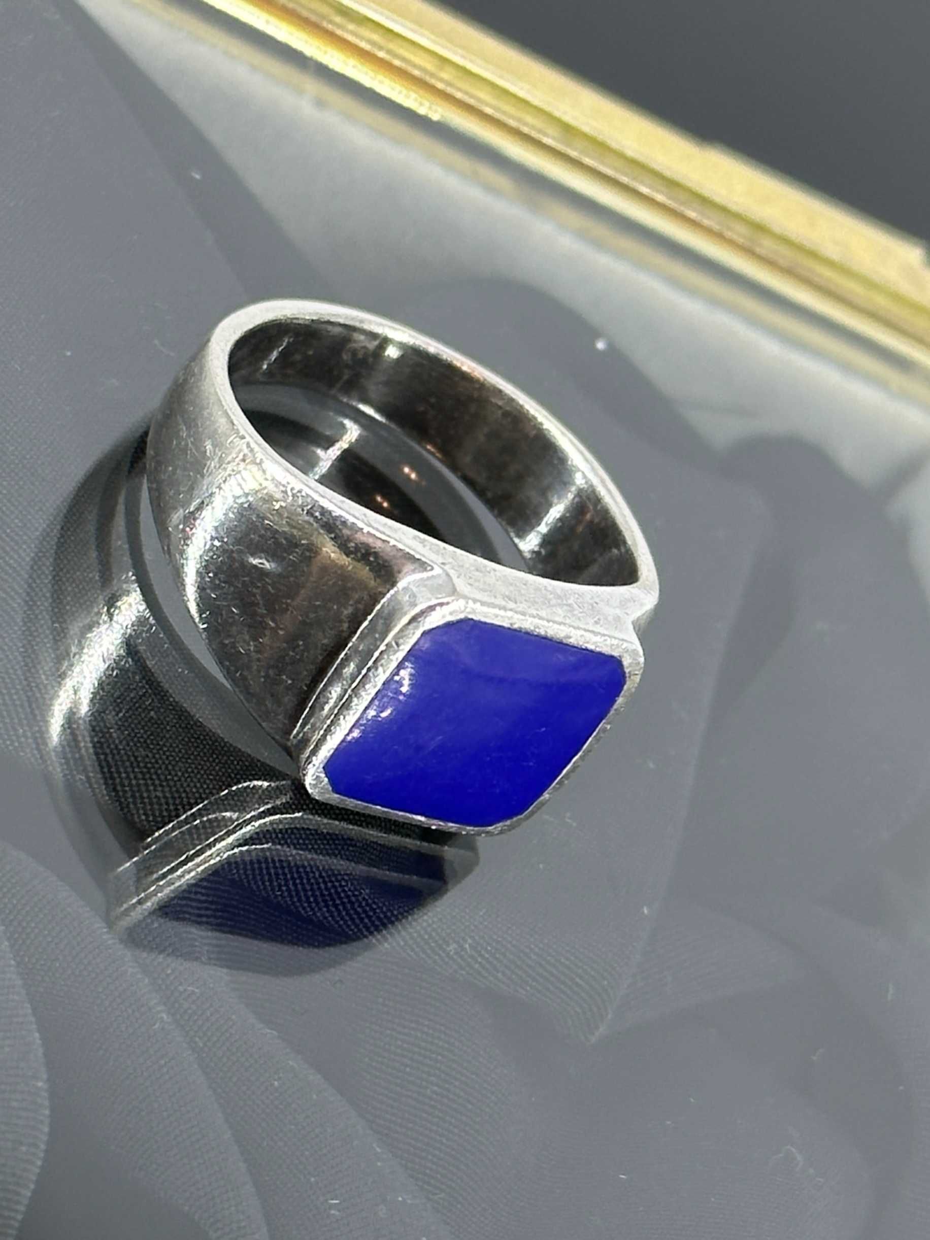 Srebro - Srebrny sygnet z naturalnym Lapis Lazuli