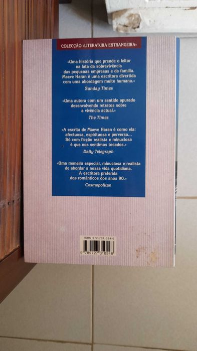Livro Segredos de Familia Capa Mole
