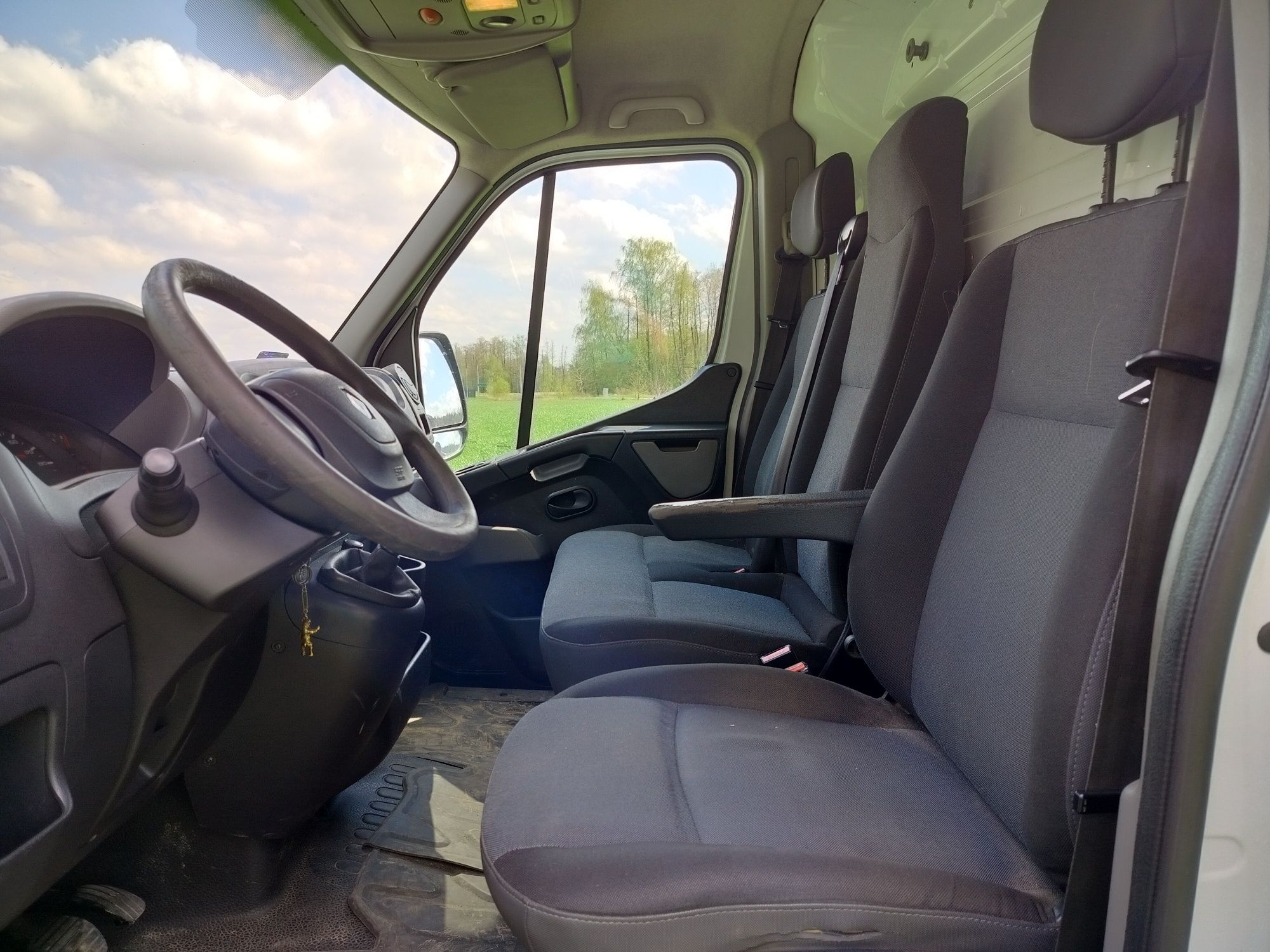 Renault Master III 2.3 dci 125km