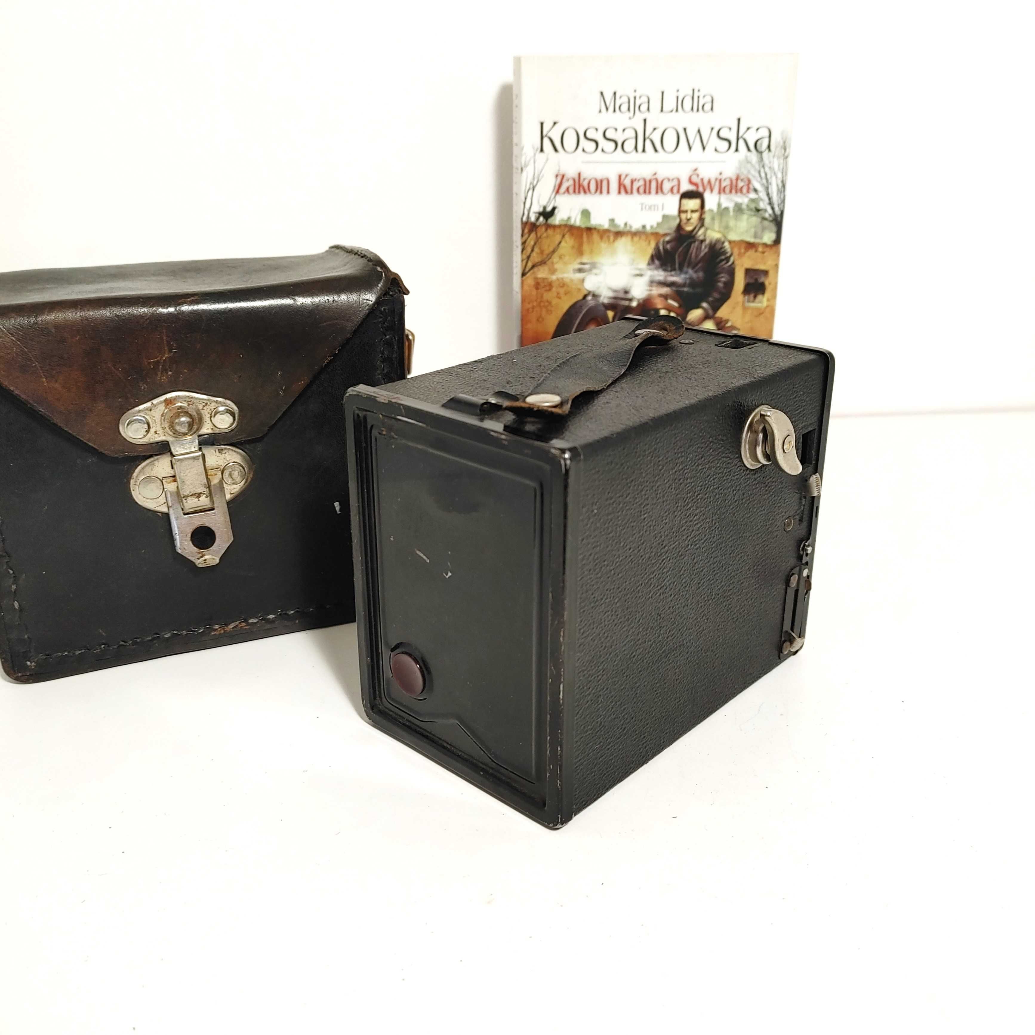 Aparat analogowy pudełkowy AGFA Box 44 z 1933 roku