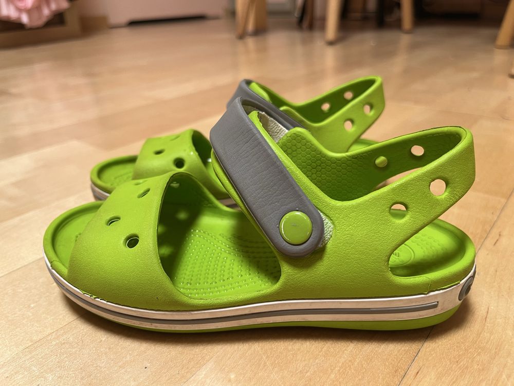 Sandałki Crocs C12