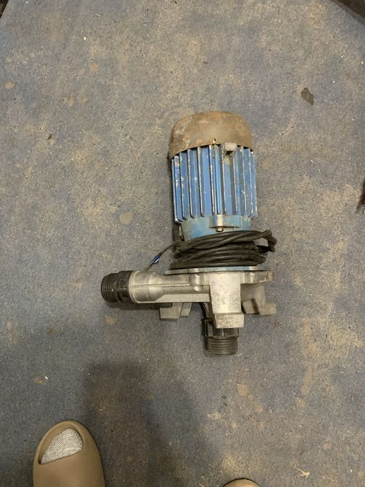 Водяной насос