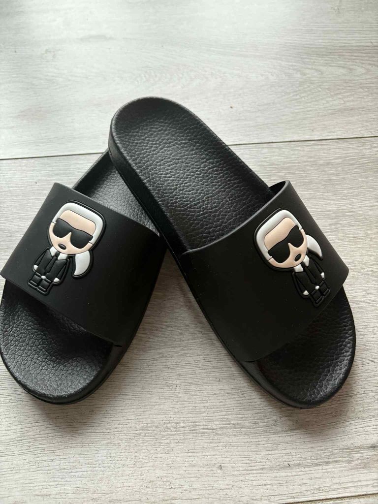 Klapki Karl czarne r 39  nowe