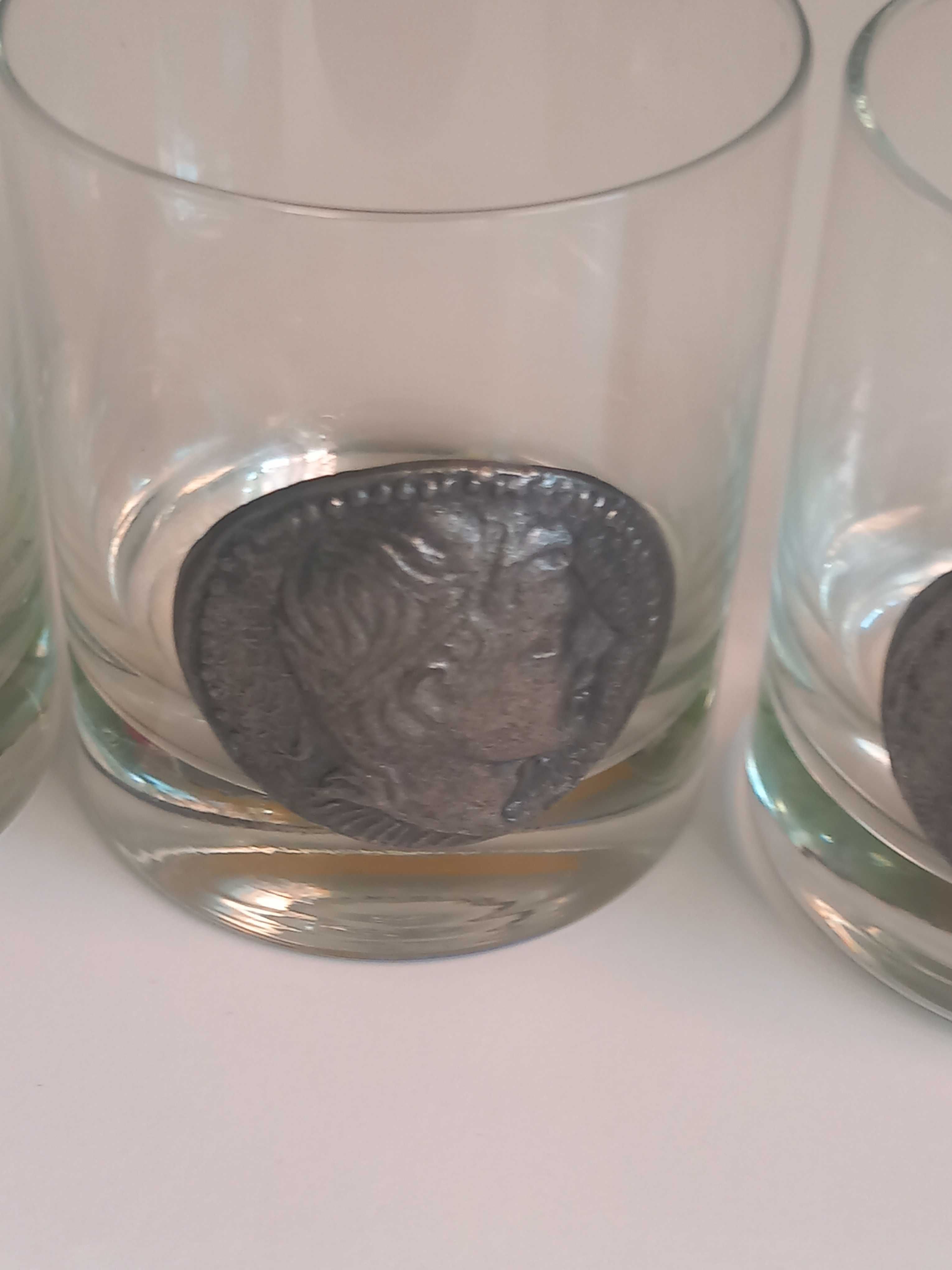 Szklanki do whisky medaliony