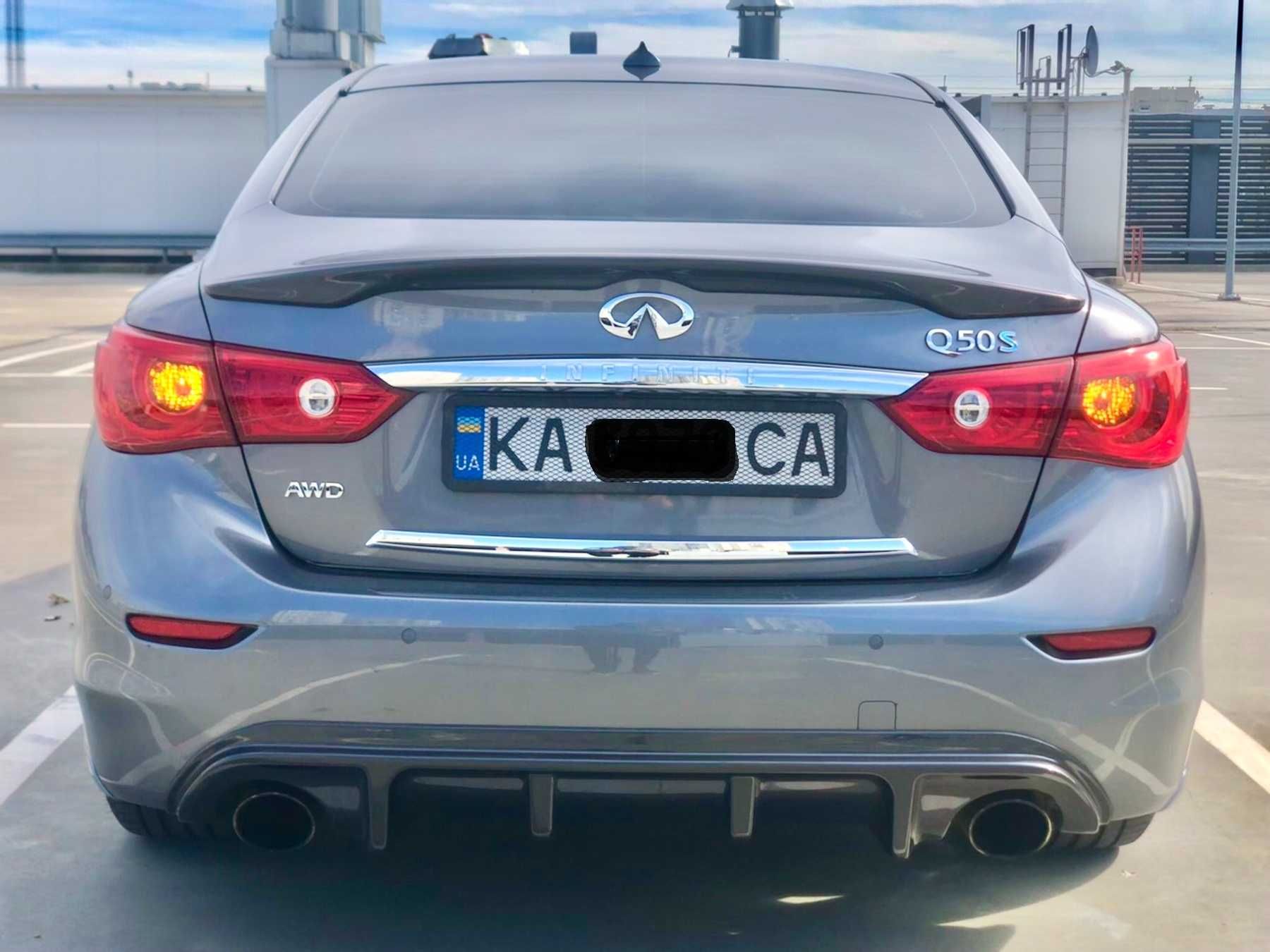 Спойлер крышки багажника  на Infiniti Q50